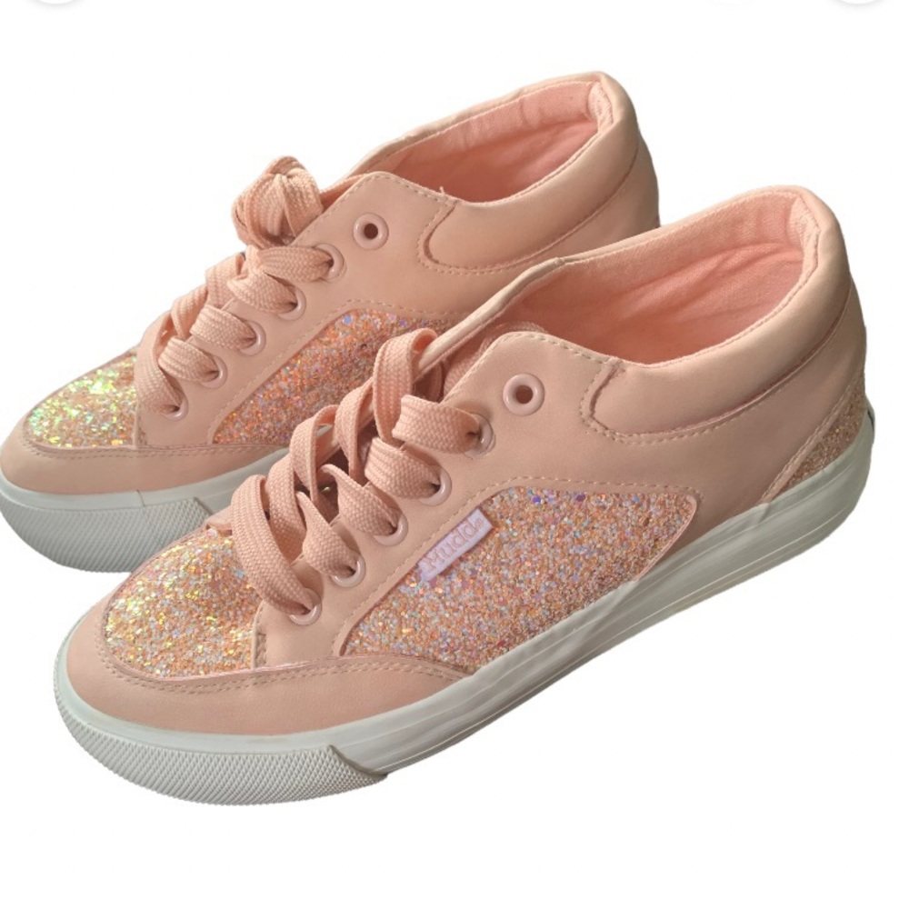Mudd Size 7 Peach Glitter shoes, like new, used once in the office on carpet.